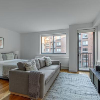 comfortable Studio One Bathroom Apartment