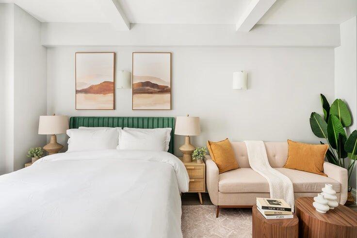 Studio Apartment in Upper West Side